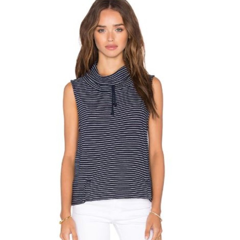 BB Dakota Newton Blue and White Stripe Tank